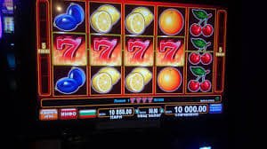 Halaman muka platform permainan uyad dengan beragam pilihan permainan sportsbook